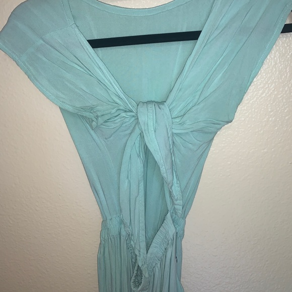 Jumpsuit open tie back made from hand - Picture 2 of 3